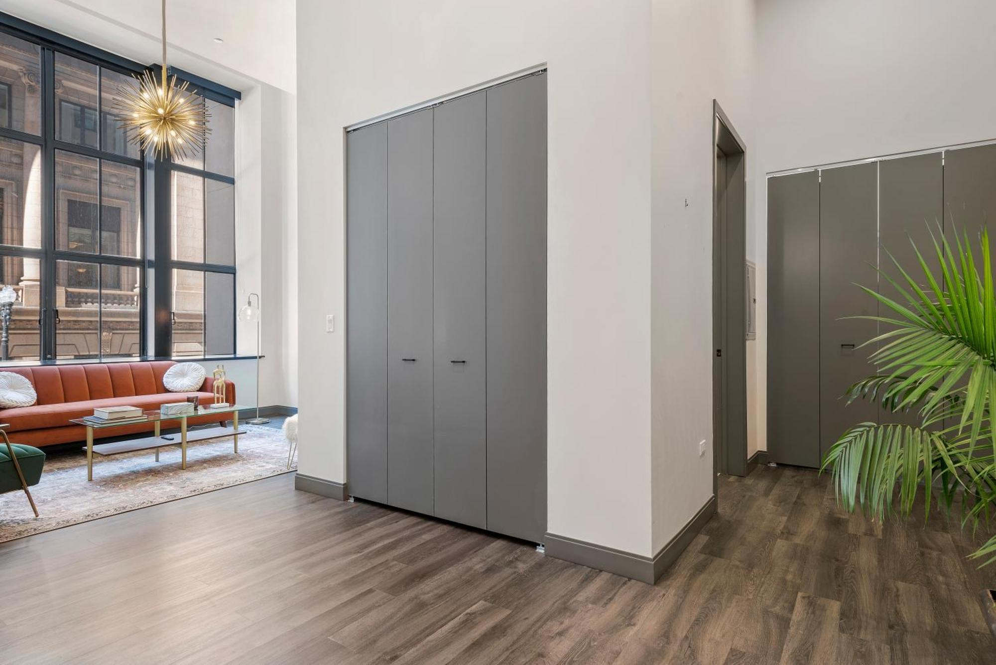 Experience Downtown Chicago At Millennium - Luxury Apartments In The Loop Exterior photo